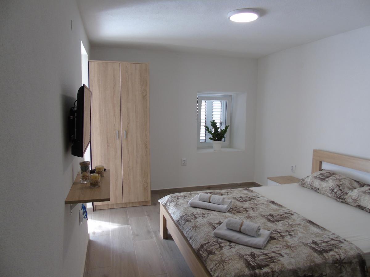 Apartments Marysol Kotor Exterior photo